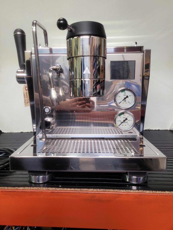 *Local Portland Pickup* Certified Pre-Owned Rocket R Nine One (9184) Hot on Sale - Image 2